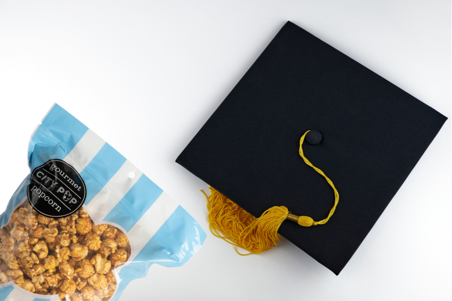 Caramel popcorn with graduation cap